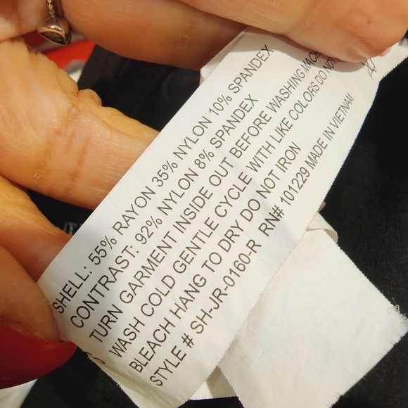 ATHLETIC COLLECTION women's black short size S - Picture 7 of 8